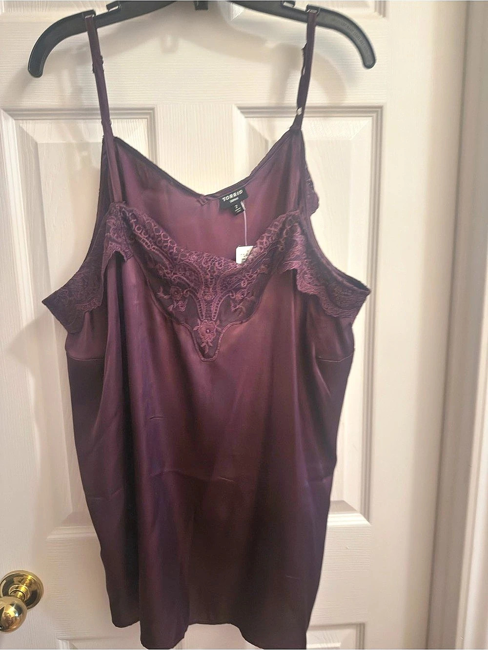 Torrid Sophie Satin Lace Trim Cami Purple Size 2X - tags still attached